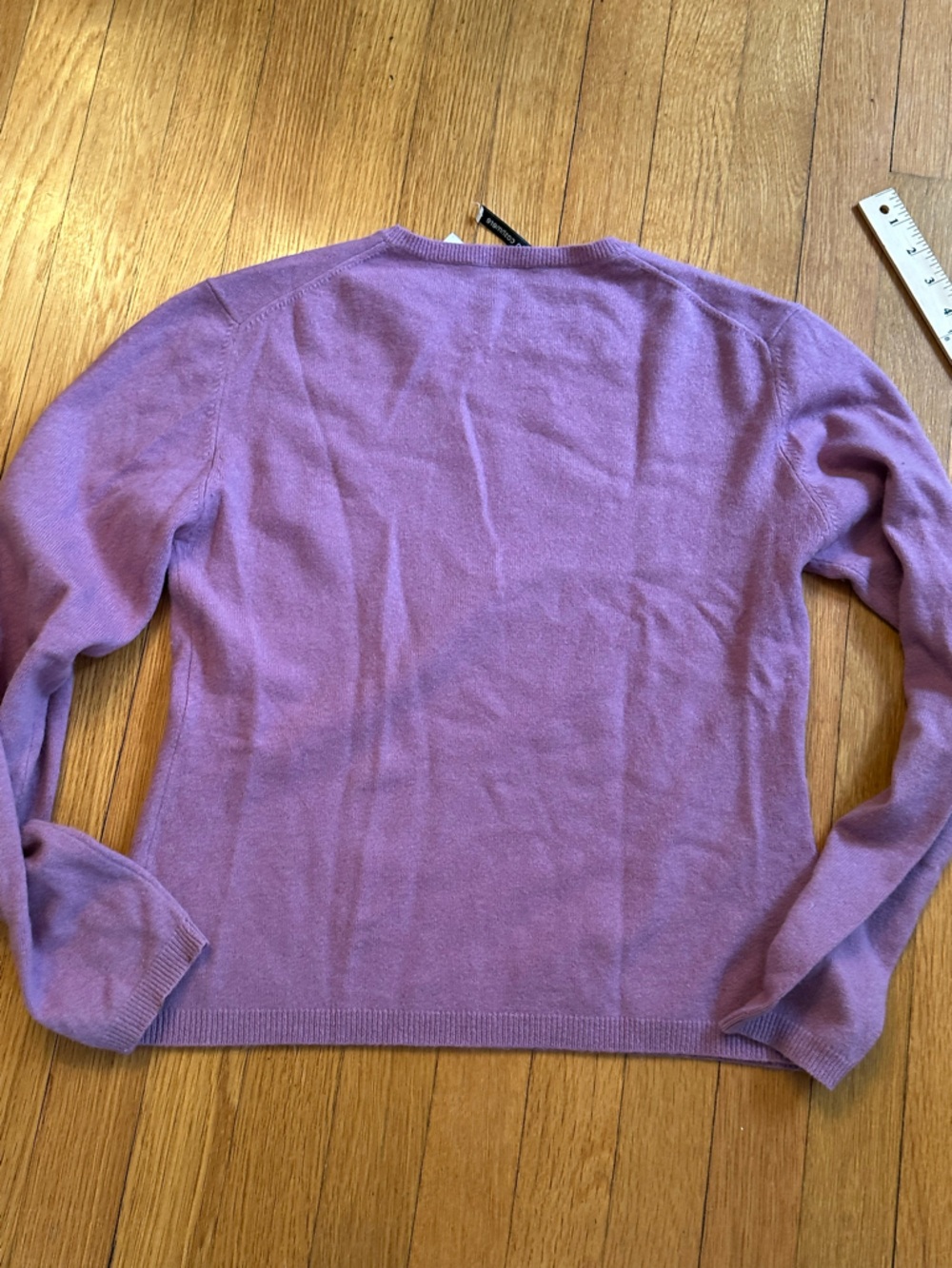Autumn Cashmere fine knit cashmere orchid Purple Crewneck Sweater classic - Picture 8 of 8
